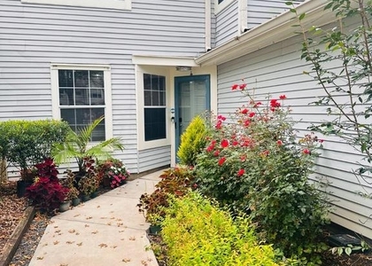 10 Colebrook Court - Photo 1