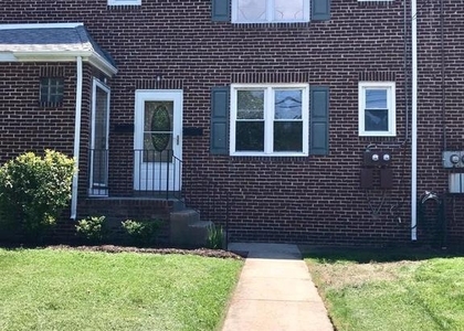 613 Broadway - Photo 1