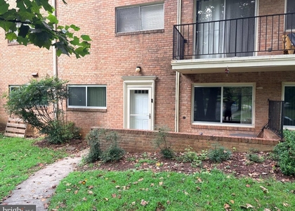 10600 Kenilworth Avenue - Photo 1