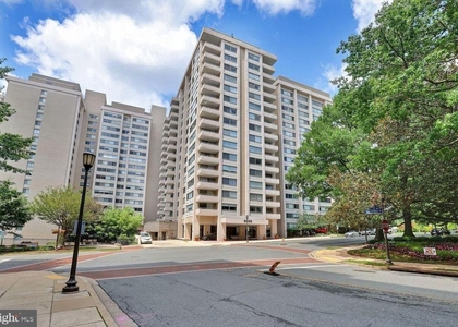 5500 Friendship Boulevard - Photo 1
