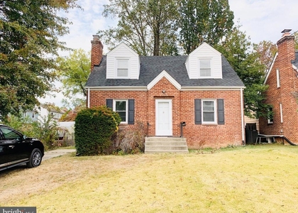 2207 Seminary Road - Photo 1