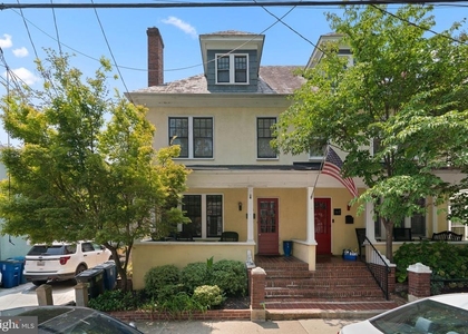 145 Prince George Street - Photo 1
