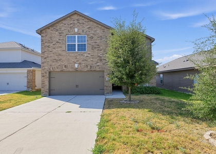 172 Allington Cir - Photo 1