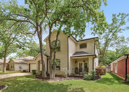 3019 Plantation Dr - Photo 1