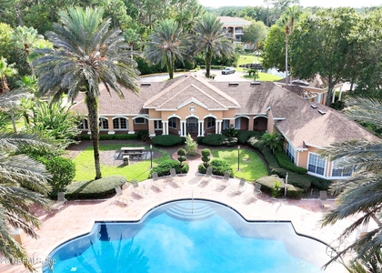 535 Florida Club Boulevard - Photo 1