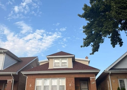 4314 N Menard Avenue - Photo 1