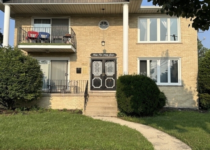 4537 Maple Avenue - Photo 1