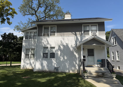 667 Homewood Avenue - Photo 1
