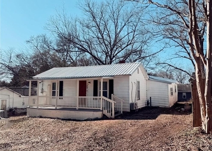 109 South Street - Photo 1