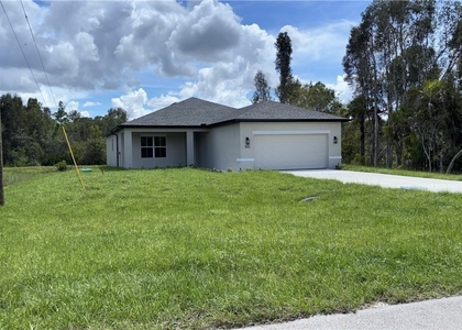 505 Greenbriar Boulevard - Photo 1