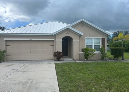 1708 Sw 1st Avenue - Photo 1