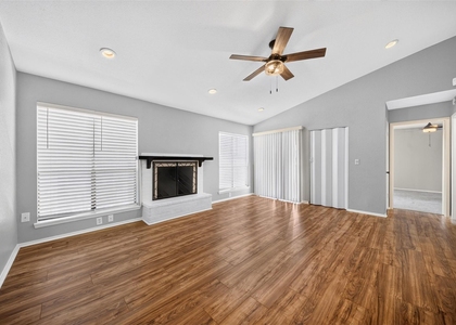 9009 Richmond Avenue - Photo 1