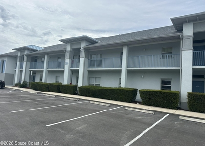 180 Portside Avenue - Photo 1