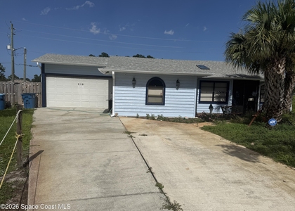 219 Wilton Avenue Sw - Photo 1
