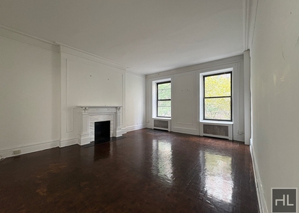 East 80th Street - Photo 1