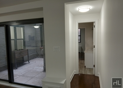 East 72 Street - Photo 1
