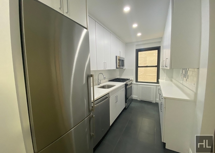 East 57 Street - Photo 1