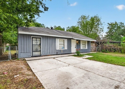 7319 Mountbatten Road - Photo 1
