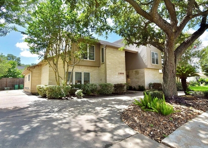 11806 Braesridge Drive - Photo 1
