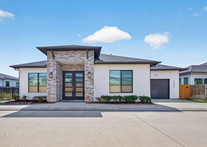 10403 Anchorage Passage - Photo 1
