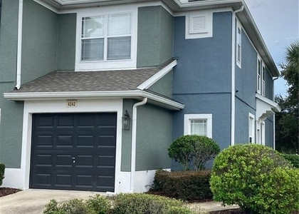 4242 Sw 50th Circle - Photo 1