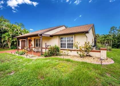 18407 Avon Avenue - Photo 1