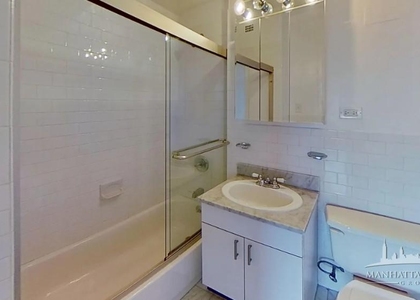 20 Beekman Pl - Photo 1