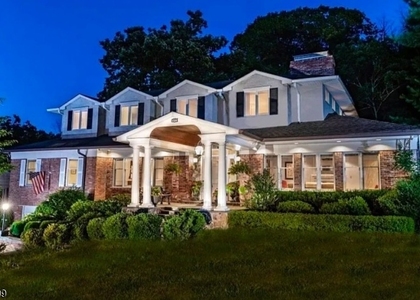 120 Silver Spring Rd - Photo 1