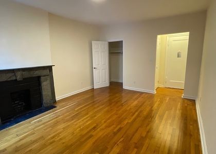 East 84th Street - Photo 1