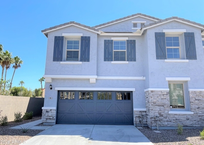 905 S Canal Drive - Photo 1