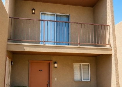 2820 E Kathleen Road - Photo 1