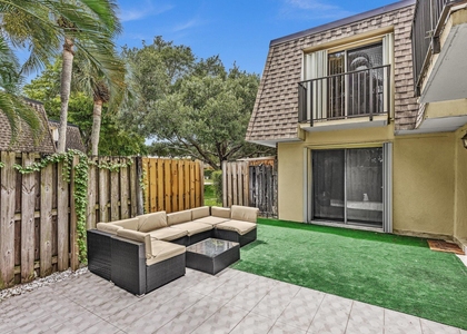2909 Sw 22nd Circle - Photo 1