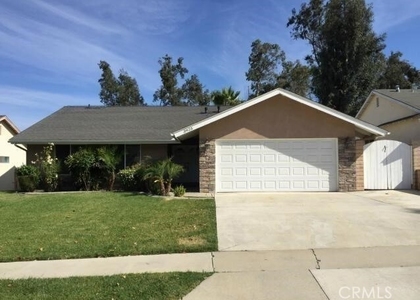 3925 Hickory Lane - Photo 1