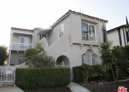 1047 S Wooster Street - Photo 1