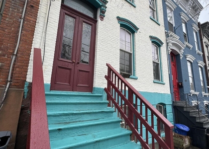 130 Grand Street - Photo 1