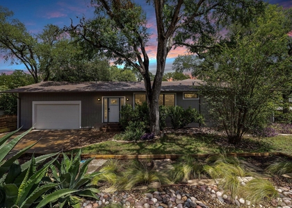 6101 Adalee Ave - Photo 1