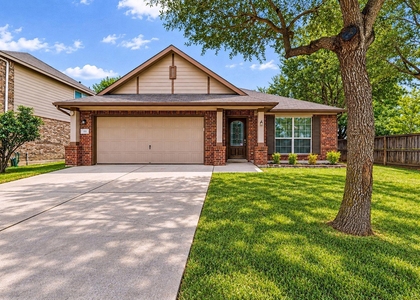 111 Sandstone Trl - Photo 1