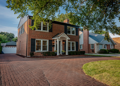 4738 W Pratt Avenue - Photo 1