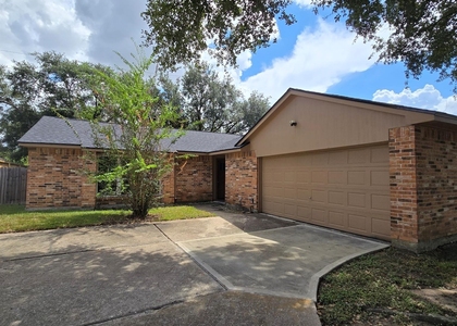 7222 Ridgeberry Drive - Photo 1