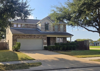 9823 Red Rugosa Drive - Photo 1