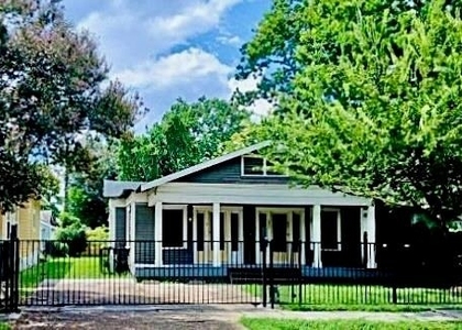 303 Northwood Street - Photo 1