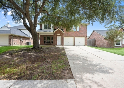 8723 Creek Willow Drive - Photo 1