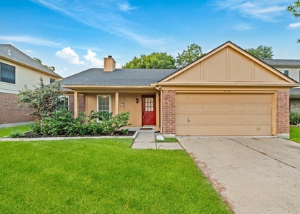 18178 Holly Green Drive - Photo 1