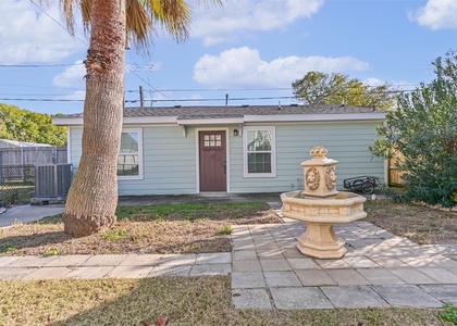 5315 Avenue R - Photo 1