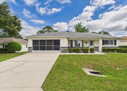 9679 Sw 99th Avenue - Photo 1