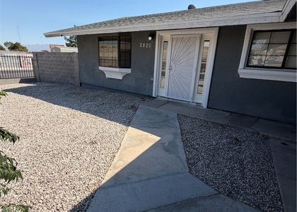 2820 S Sandhill Road - Photo 1