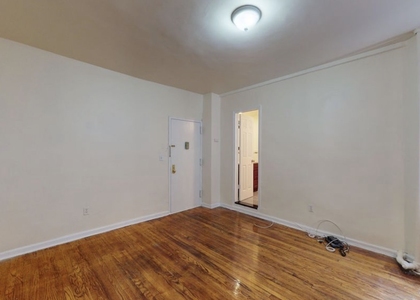 140 West 71st Street,NY,NY 100 - Photo 1
