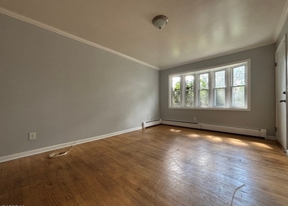 319 E 1st Ave - Photo 1