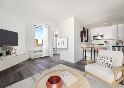 Second Avenue - Photo 1