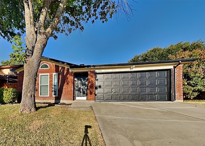 6006 Lavaca Drive - Photo 1